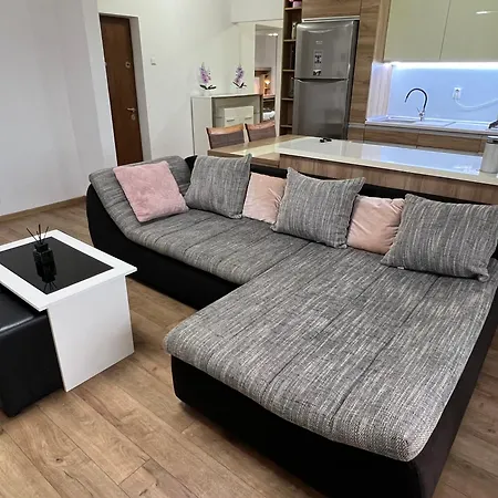 Aurel Vlaicu Center كلوج-نابوكا