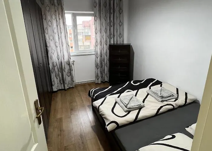 Appartamento Aurel Vlaicu Center 4*